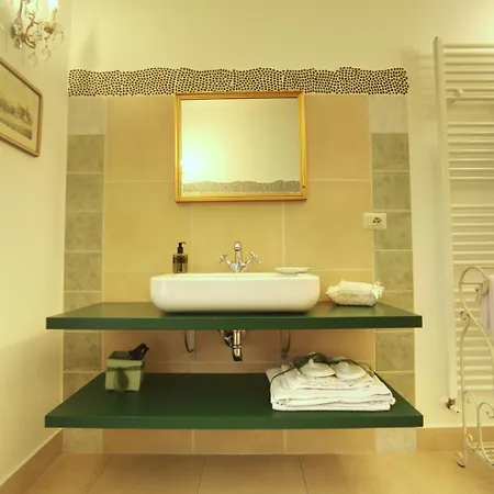 Luxury '700 Couette-café Ascoli Piceno