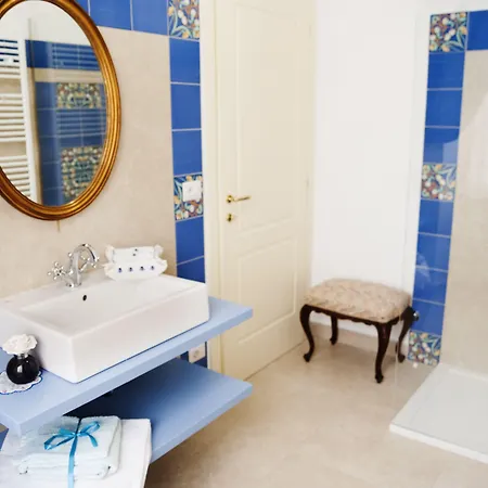 Luxury '700 4* Ascoli Piceno