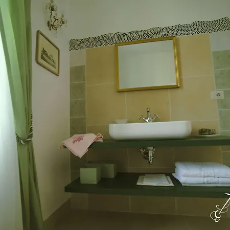 Couette-café Luxury '700 4*