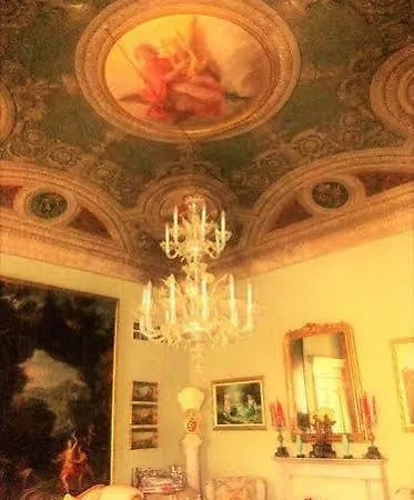 Bed and breakfast Luxury '700