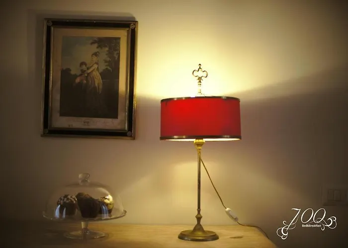 Luxury '700 Bed & Breakfast 4*