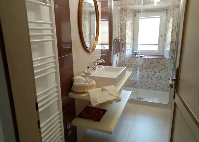 Bed & Breakfast Luxury '700 4*