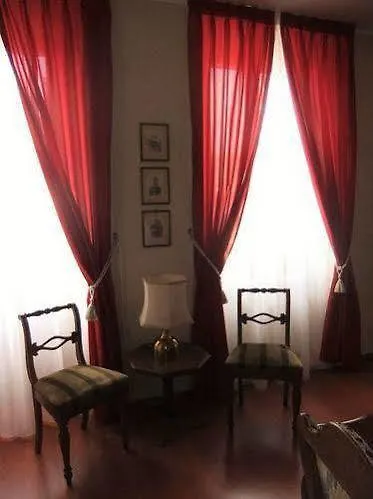 Bed & Breakfast Luxury '700